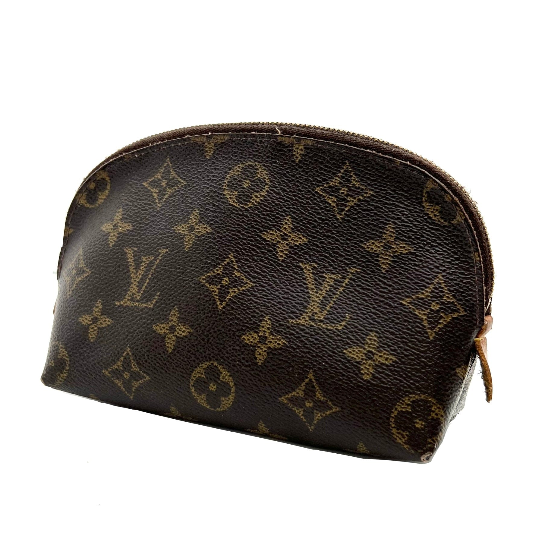 Louis Vuitton Nice BB Toiletry Bag Monogram Coated Canvas For Sale at  1stDibs  lv makeup bag lv toiletry nice bb toiletry pouch price